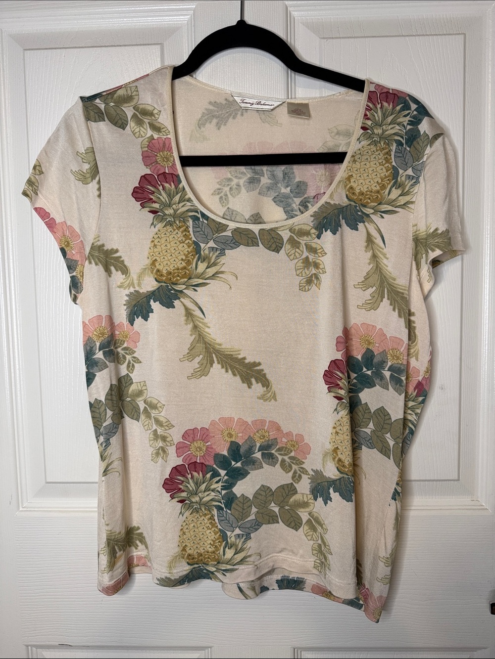 Tommy Bahama 100% Silk Floral Pineapple Scoop Neck Women's Top - Cream
